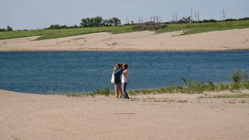 Scanning for terns and plovers at a sand and gravel mine